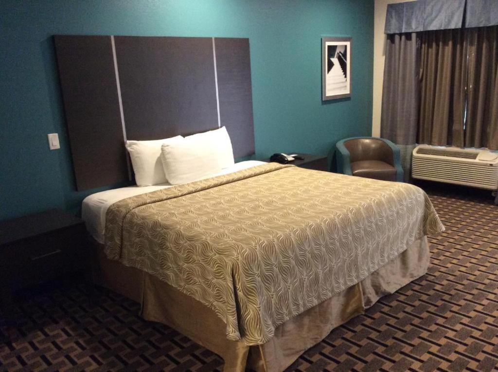 Regency Inn & Suites- Nw Houston Jersey Village ภายนอก รูปภาพ