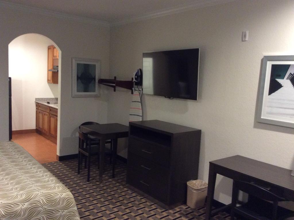 Regency Inn & Suites- Nw Houston Jersey Village ภายนอก รูปภาพ