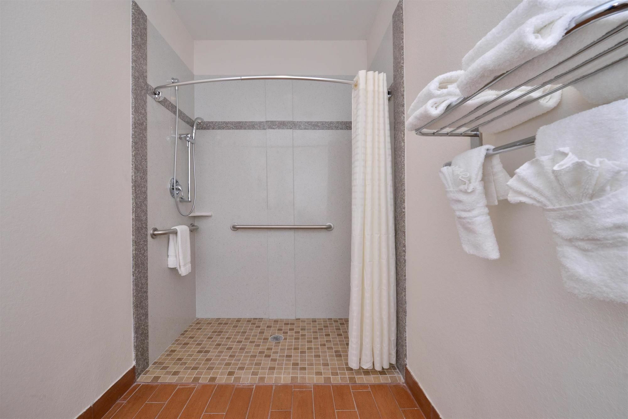 Regency Inn & Suites- Nw Houston Jersey Village ภายนอก รูปภาพ